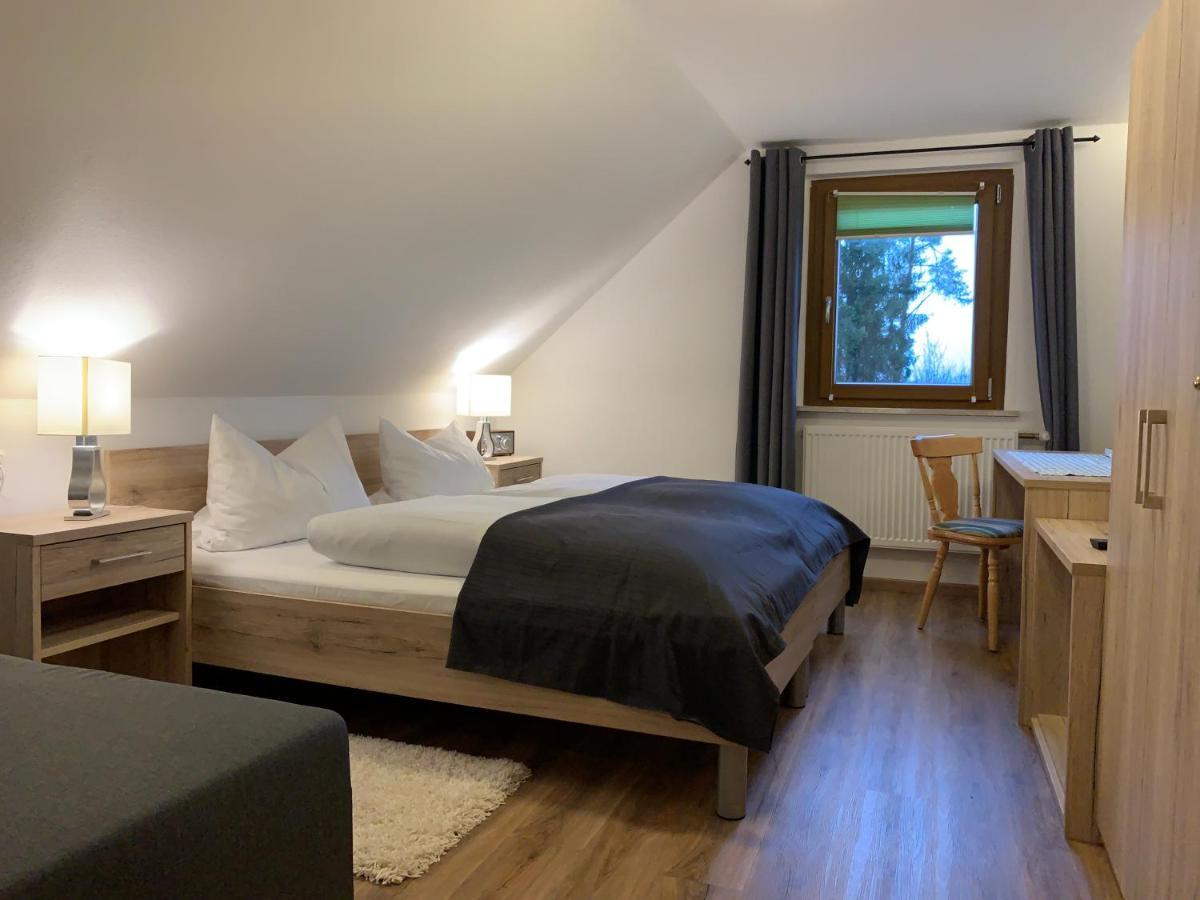 Отель Hohe Tanne Auerbach in der Oberpfalz Экстерьер фото