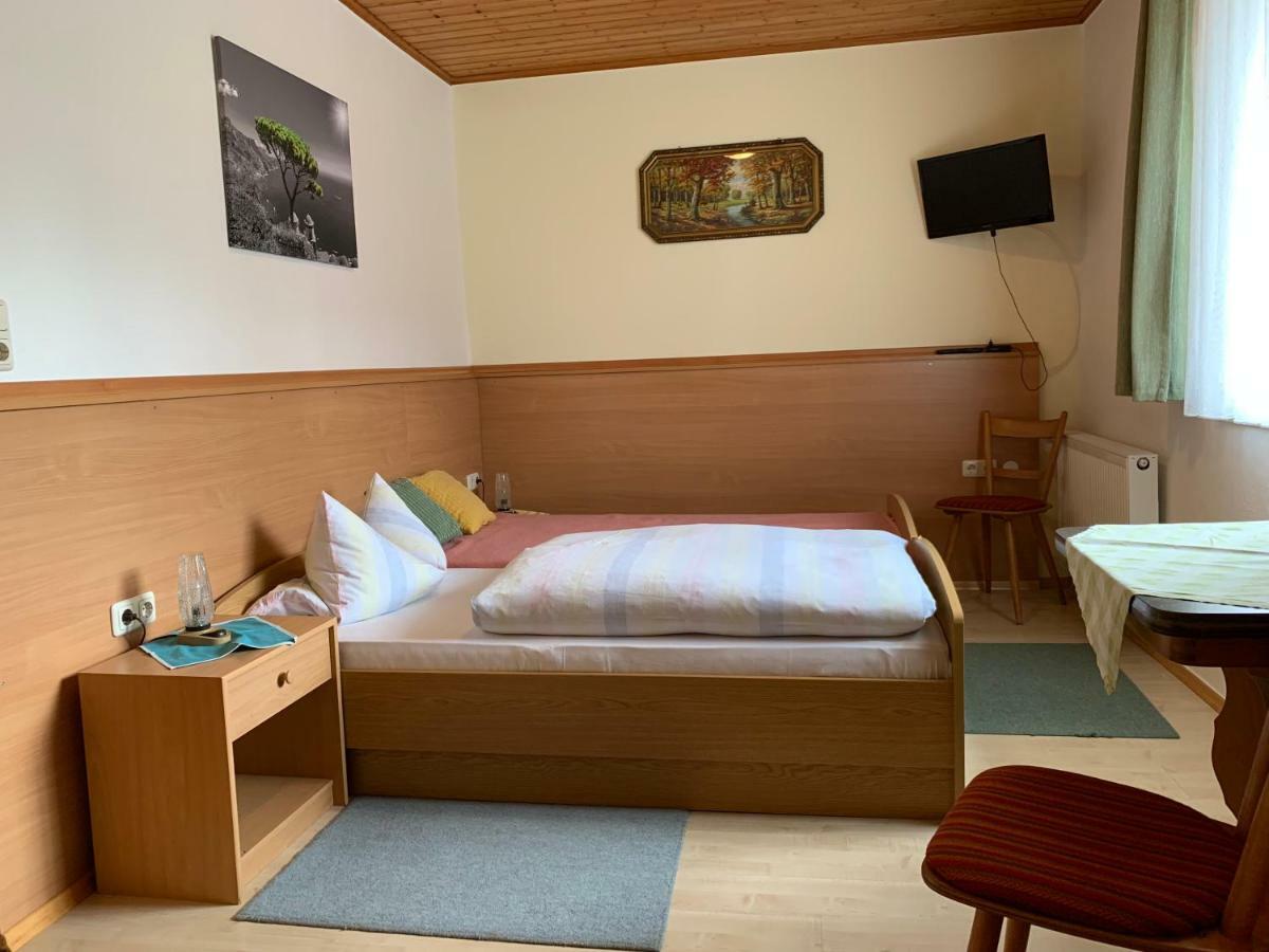 Отель Hohe Tanne Auerbach in der Oberpfalz Экстерьер фото